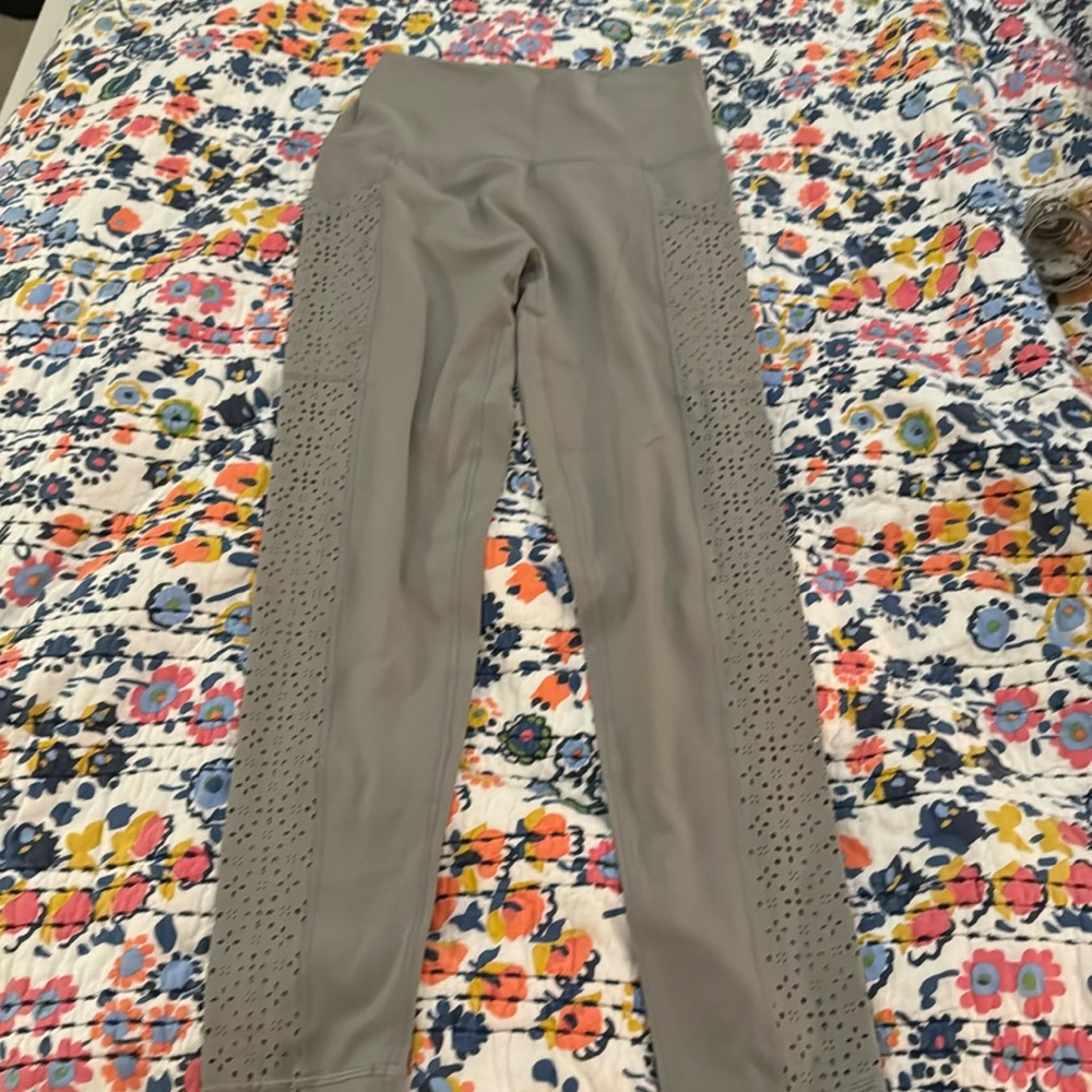 Aerie athletic laser cut legging
